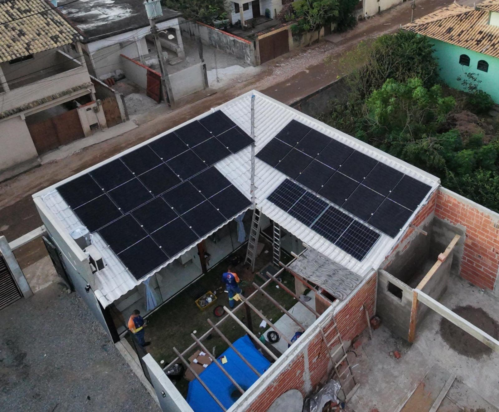 Residencial · 10,1 kWp — Cabo Frio · Unamar